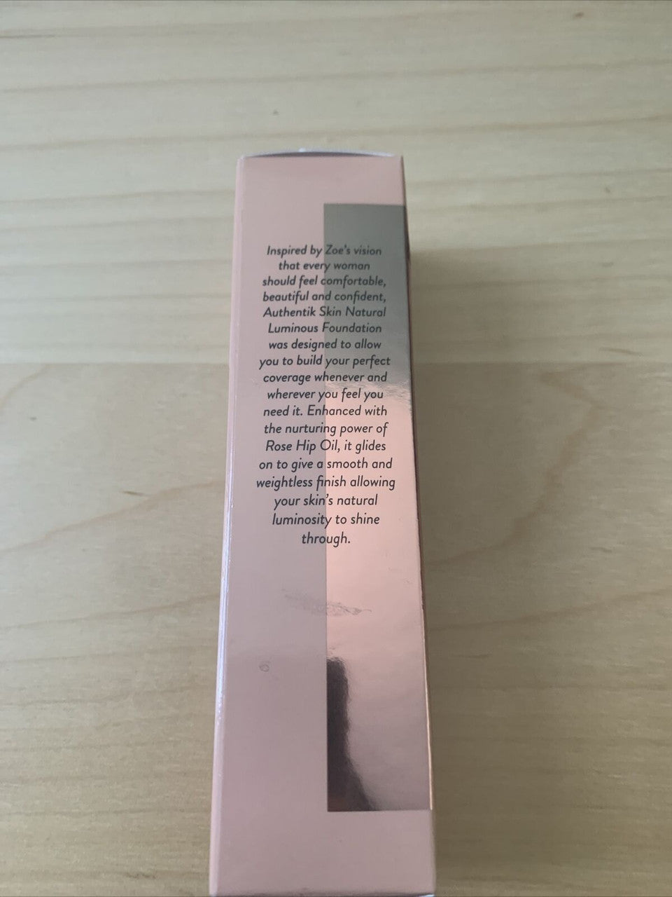 ZOEVA Skin Natural Luminous Foundation 090C Charismatic