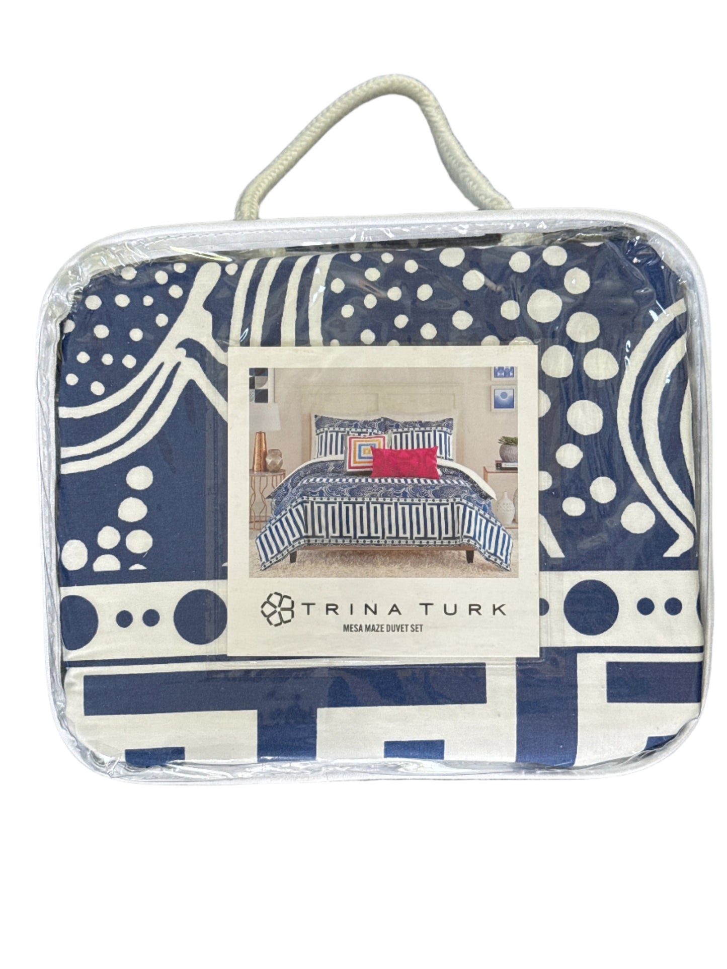 Queen size geometric cotton duvet set with matching shams – Trina Turk