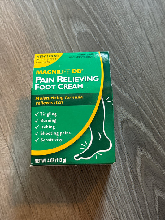 Magnilife DB pain relieving foot cream 4 oz