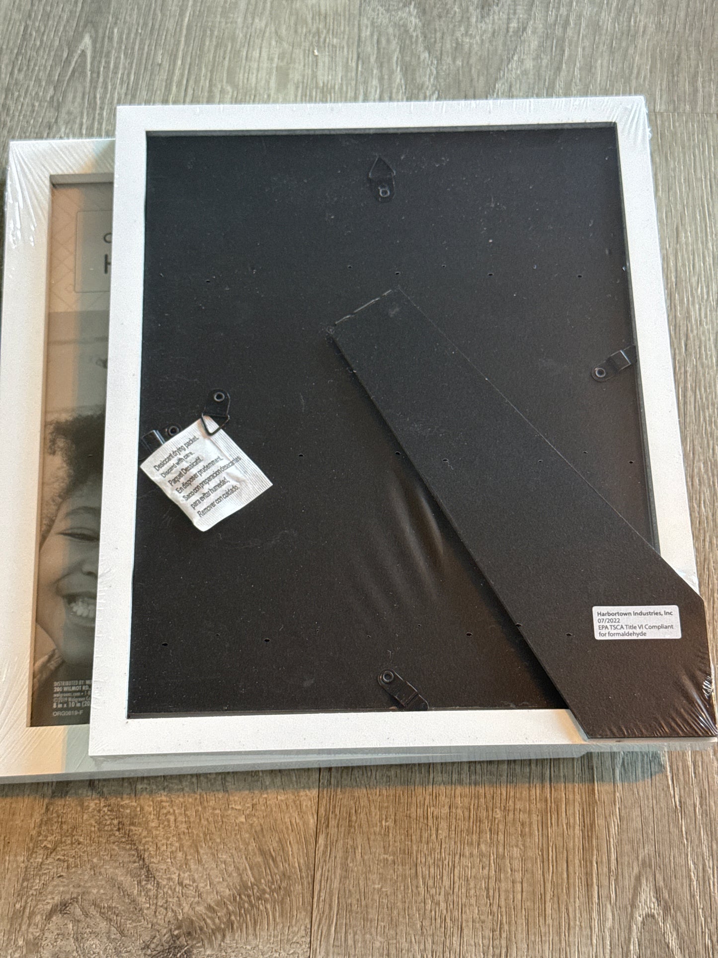Complete Home 2 pcs 8 in x 10 in Photo Frame For Pictures Memories