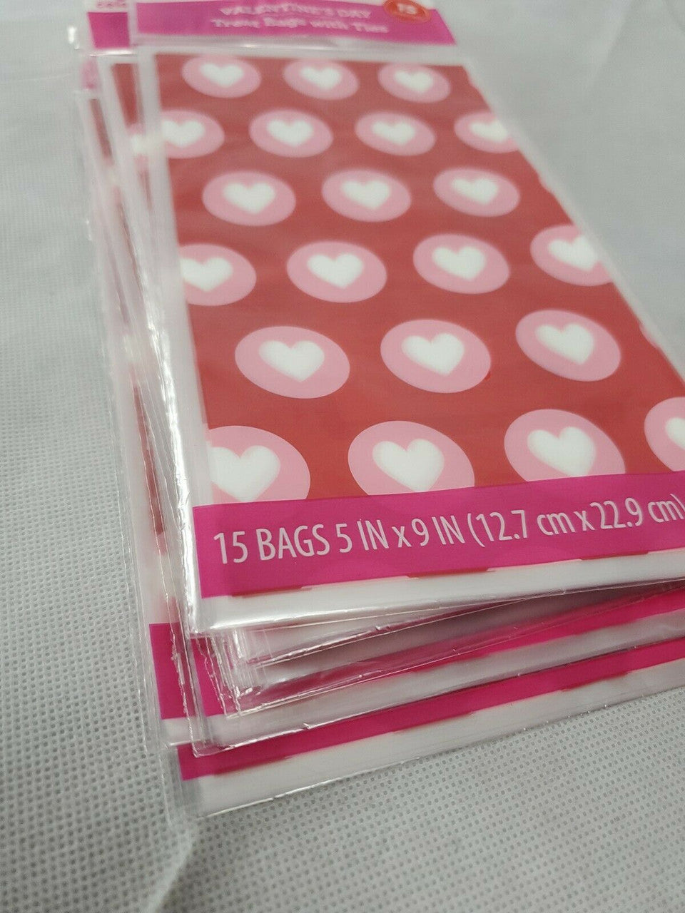 12 Valentine's Day Treat bags with Ties Red with White Colored Hearts