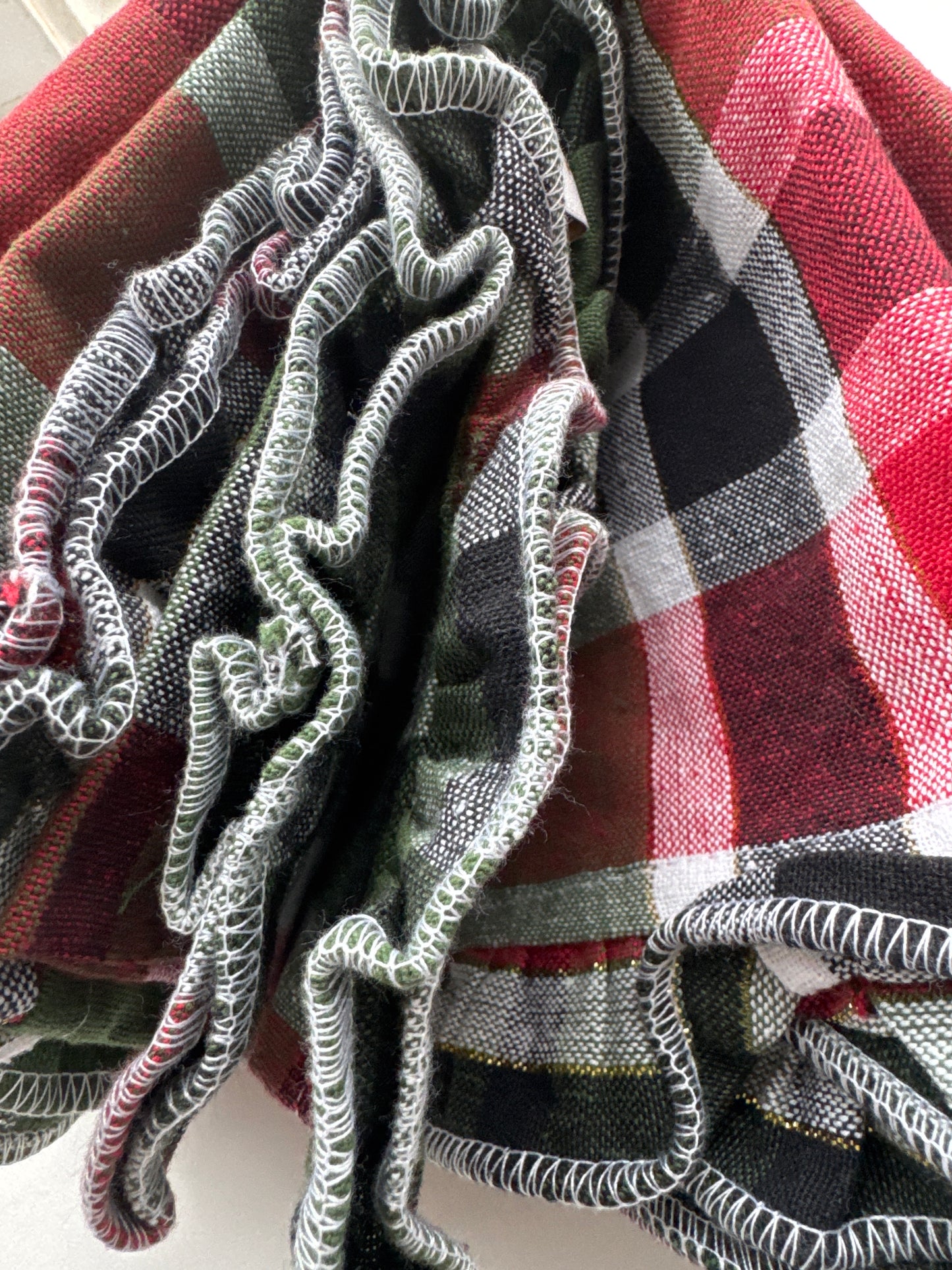 Plaid Ruffle Border Napkins - Set of 6, 100% Cotton, 18" x 18"